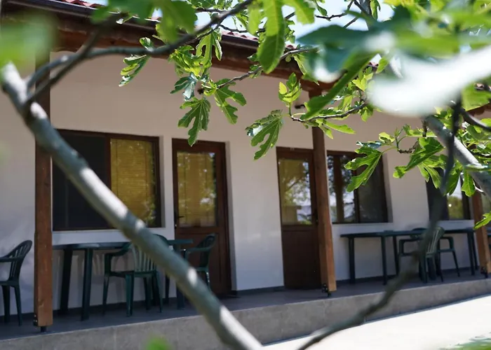 Къмпинг свети никола - язовир огоста, - рибари, приятели, гости 0988 продължи 70продължи 9990